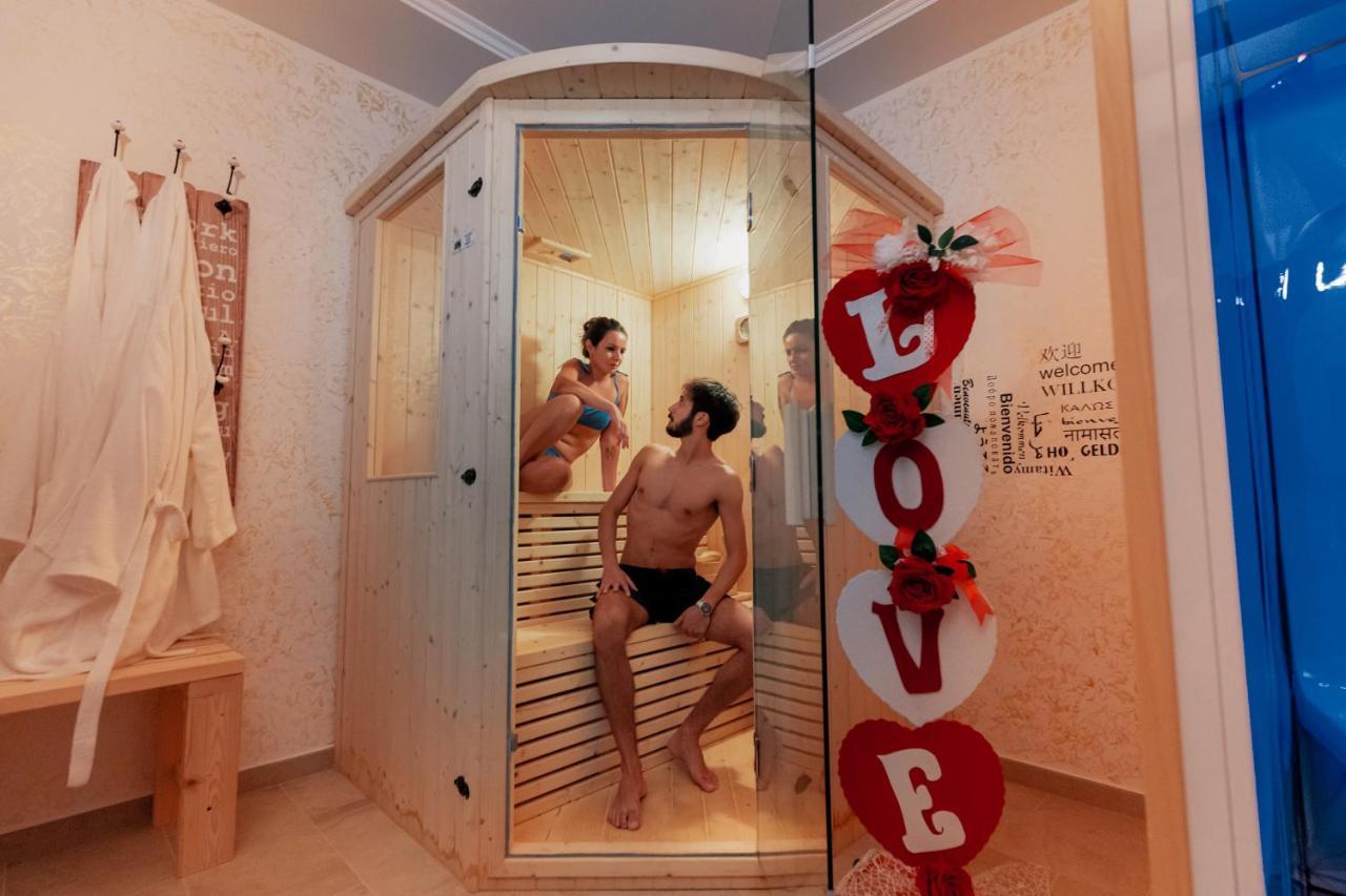 טיבולי טרמה Hotel Aurora Wellness & Spa מראה חיצוני תמונה