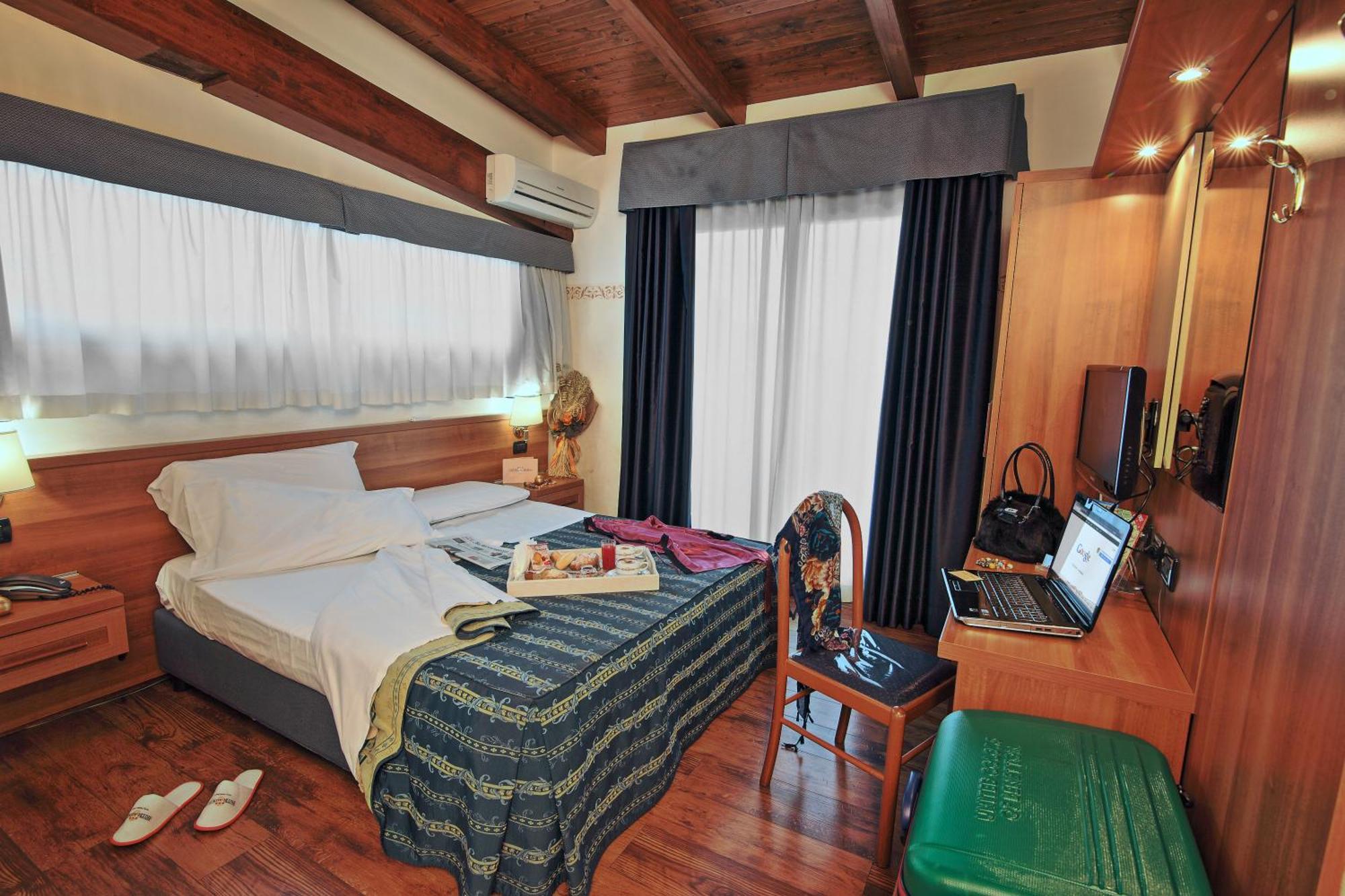 טיבולי טרמה Hotel Aurora Wellness & Spa מראה חיצוני תמונה