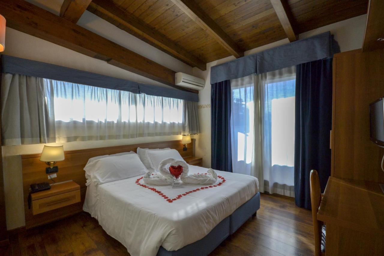 טיבולי טרמה Hotel Aurora Wellness & Spa מראה חיצוני תמונה